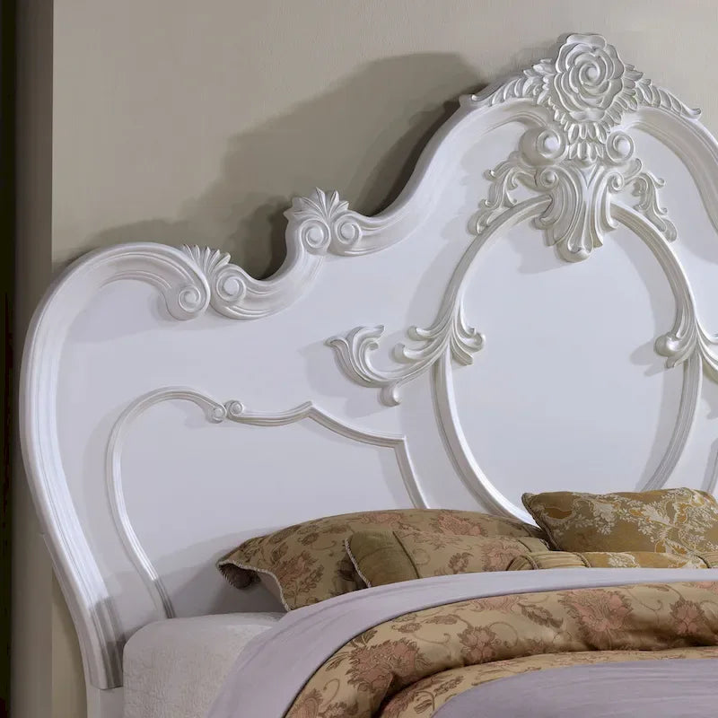 Furniture of America Eugene Traditional Solid Wood 3-Piece Panel Bedroom Set